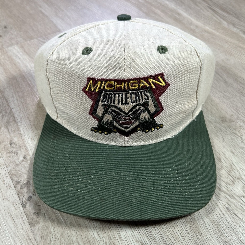 VTG Michigan Battlecats Snapback Hat MiLB Baseball Fantastic Beige‎ Green Cap